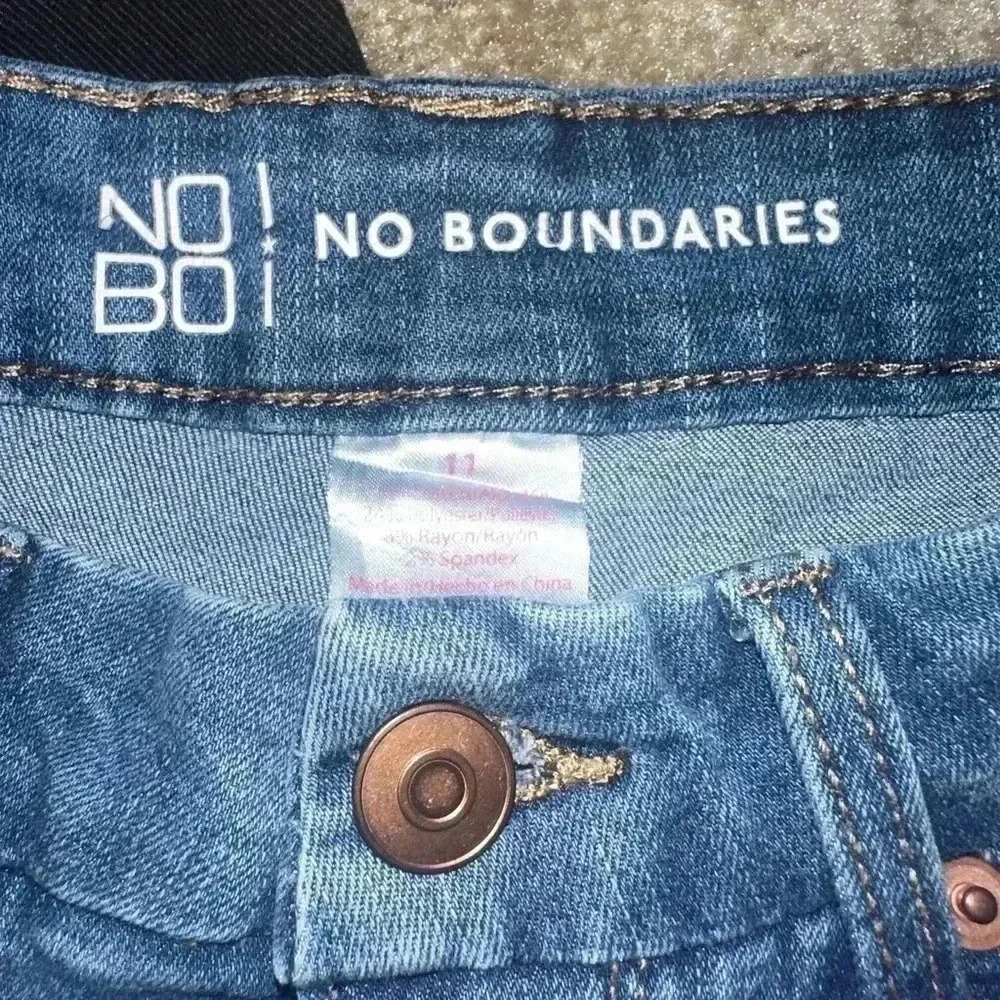 No Boundaries Denim Shorts Bundle - Picture 3 of 4
